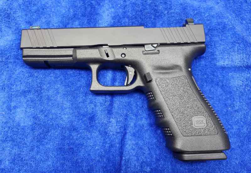 Glock 21 RMR Cut (4).jpg