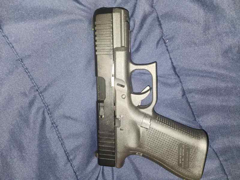 Brand new glock 19, never fired or carried. 