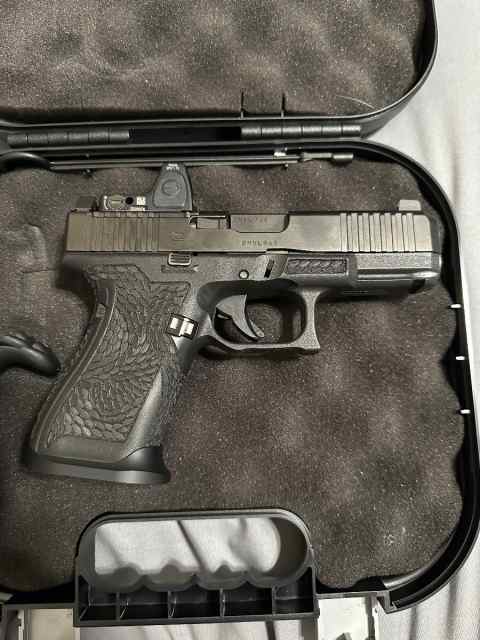 Custom Glock 19