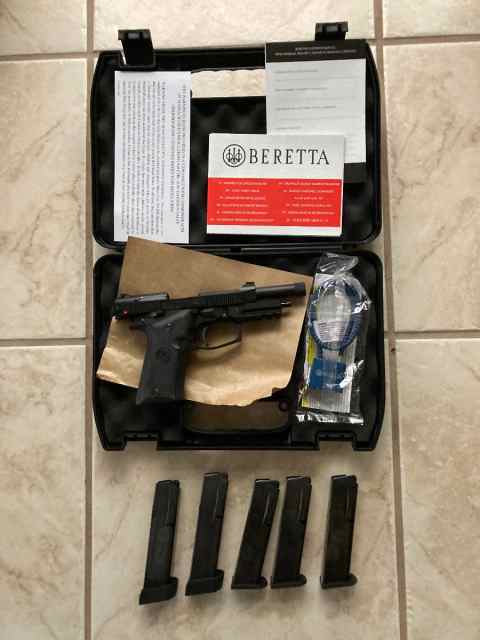 Beretta 80X Cheetah 380 threaded barrel (Kerrville