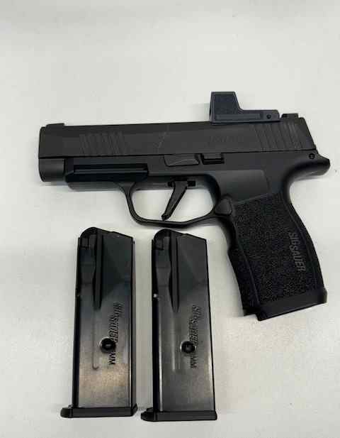 Sig Sauer P365X 4&quot;W/ Two Mags Holster &amp; Romeo Zero