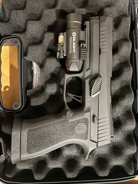 P320 X5 Legion w/ Baldr Olight