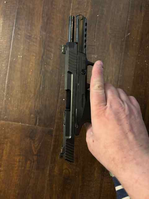 Ruger 5.7 never fired plus 900 rounds