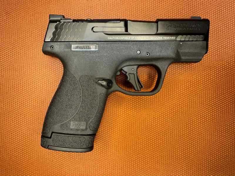 NEW IN BOX - Smith &amp; Wesson M&amp;P Shield Plus 9mm