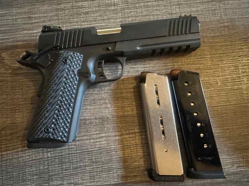 Rock island armory 1911 tac ultra fs 45