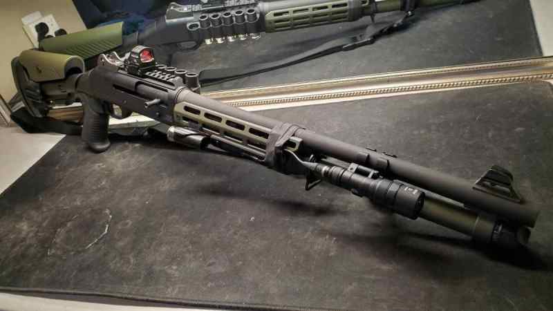 Benelli m4 w/ full upgrades and ammo.