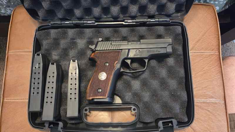 SIG M11-A1 (P229) "OFFICER'S PISTOL" SALE PENDING