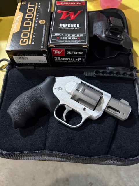 FS: Kimber K6XS plus extras