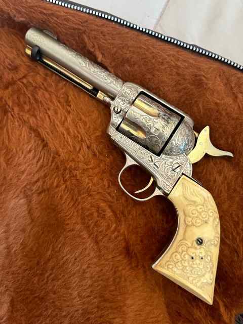 1900 Colt Revolver