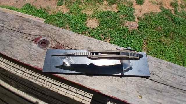 Heretic Auto Knife 8.jpg
