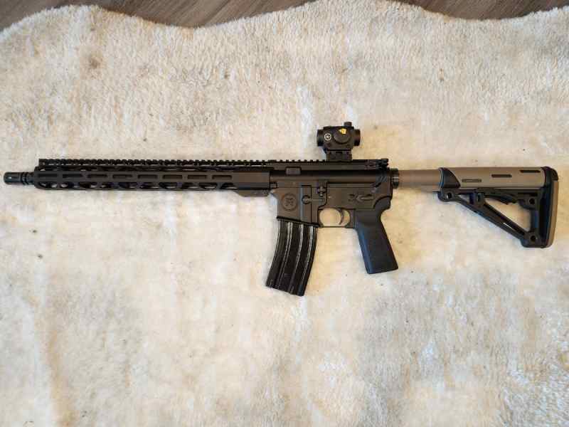 Radical AR 15 5.56 with Red dot and upgraded stock
