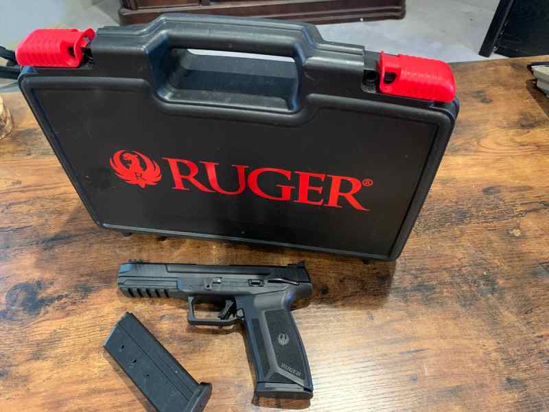 RUGER 57 GUN & BOX.jpg