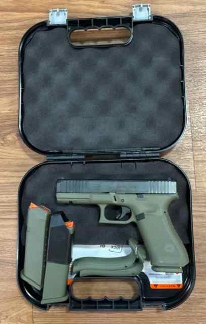 Glock 17 Gen5 9mm ODG/BLK