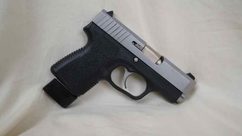 Kahr CM9 with Extended 7-Round Mag