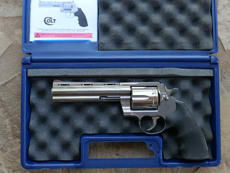 Colt Anaconda .44 Mag 6 inch for 4 inch