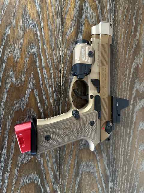 Beretta M9A4 Centurion