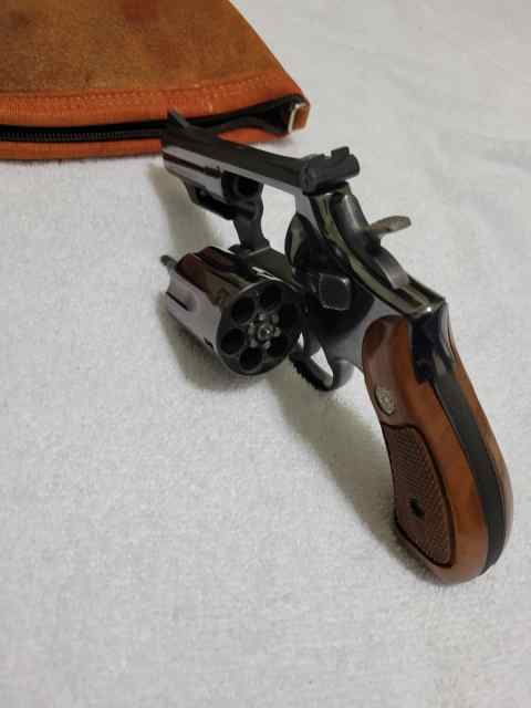 S&amp;W 357 MAGNUM SNUBNOSE