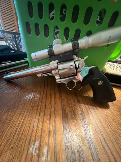 Ruger Redhawk 44 Mag 