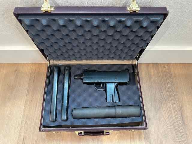 Retro .45 Masterpiece Arms MPA10 MAC10 + Ammo