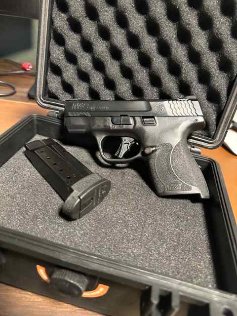 9mm - Smith &amp; Wesson M&amp;P 9 Shield Plus