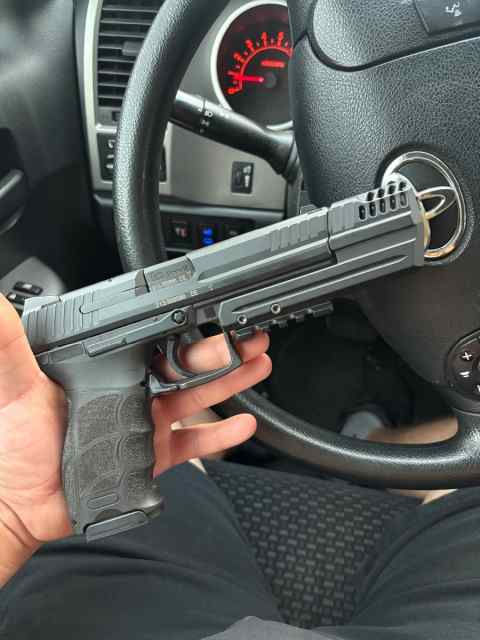 HK P30L John wick gun 9mm