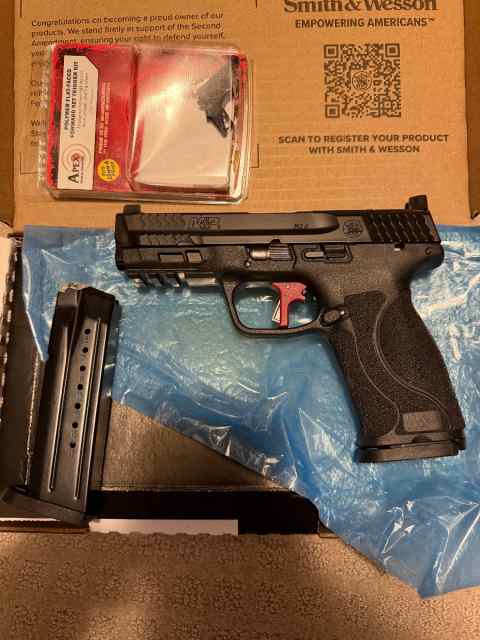 Smith and Wesson M&amp;P 2.0 