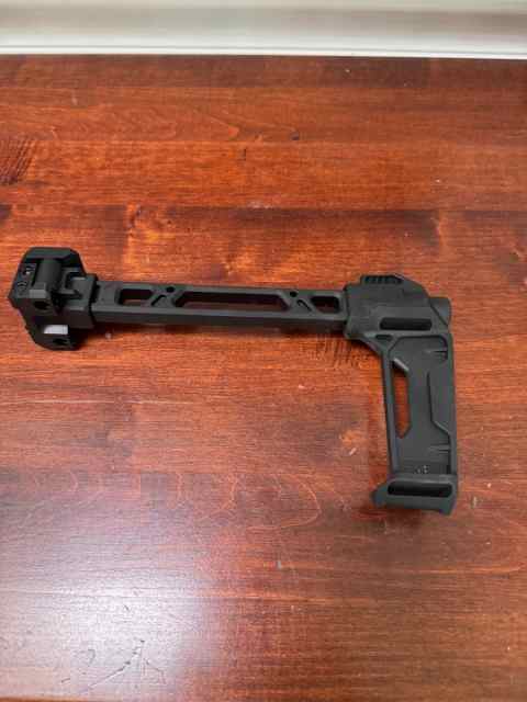 STRIKE DUAL FOLDING BRACE/STABILIZER