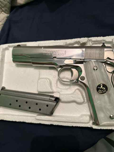 Want to buy colt 10 mm