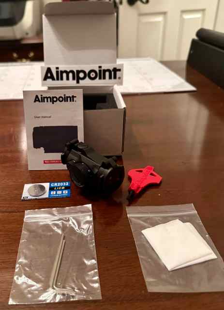  AIMPOINT T2 MICRO w/ MOUNT