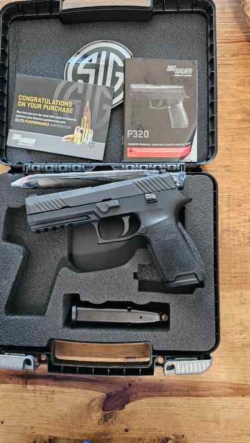 Sig Sauer P-320 .45