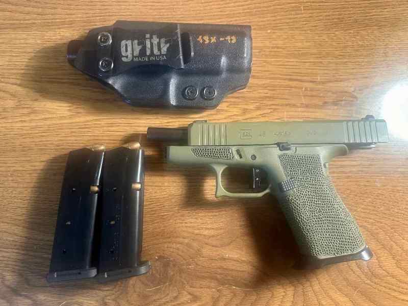 Custom Glock 48