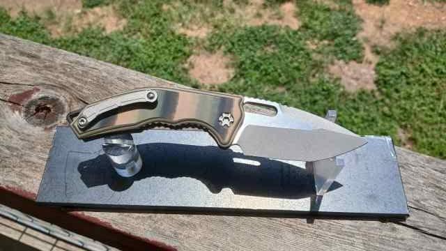 Heretic Auto Knife 6.jpg