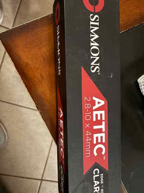 Simmons Aetec 2.8-10x44 scope