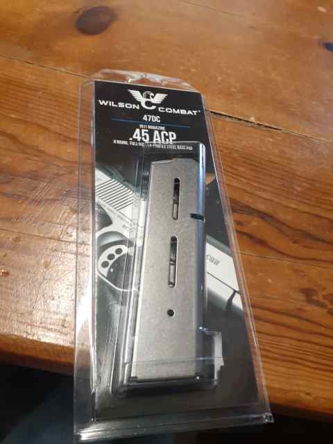 Wilson Combat 45 acp 8 round magazine BNIB