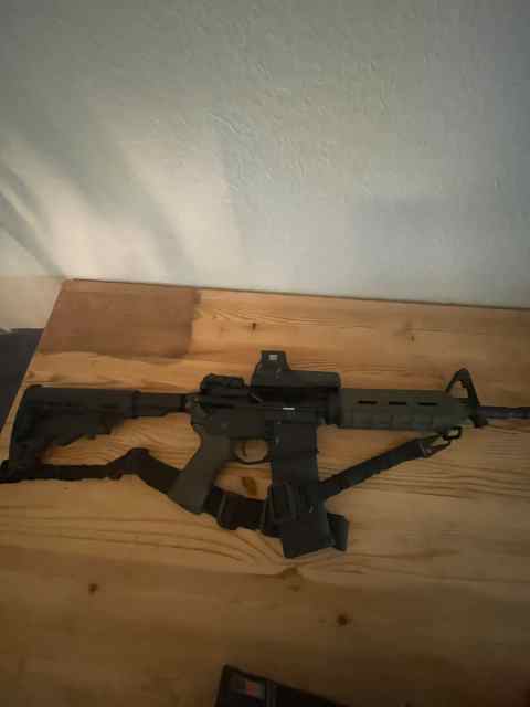 Xm-15 ES2 for sale with holographic 