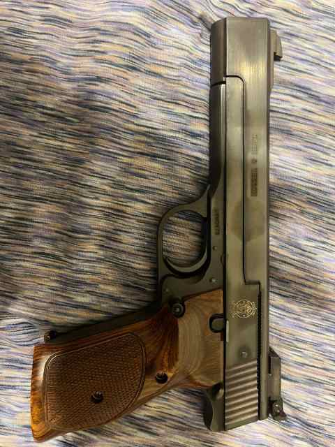 Tack driver S &amp; W