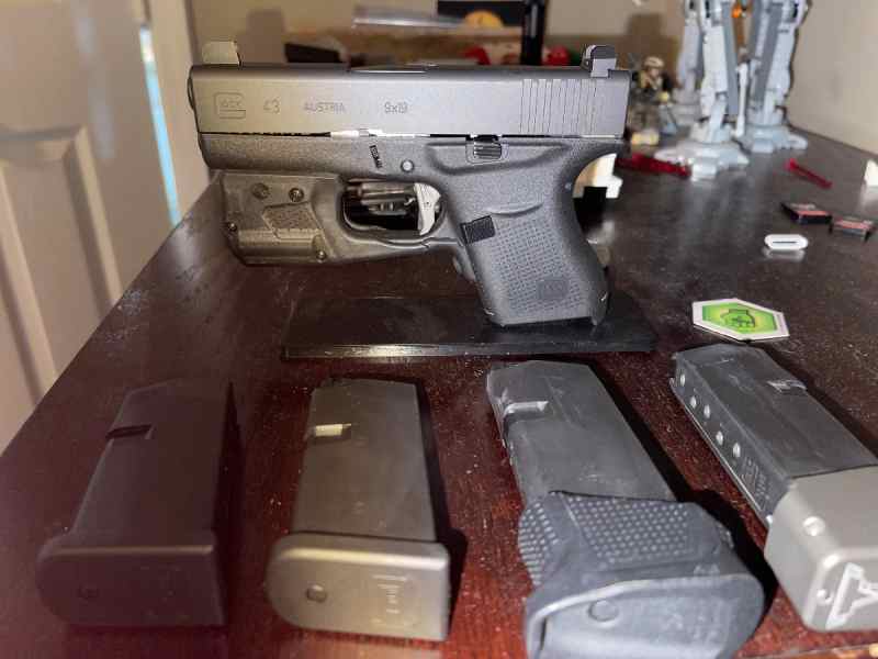 Glock 43 agency trigger / night sights