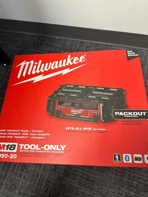 Pending - Milwaukee M18 PACKOUT Radio + Charger