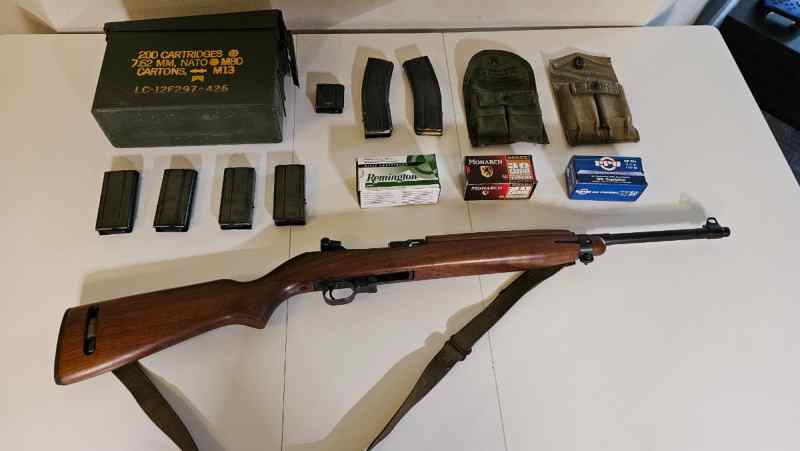 Universal 2nd Generation M1 30 Carbine + Extras