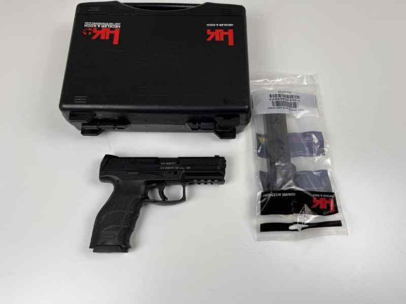 HK VP9 w 15rd and 30rd Mag