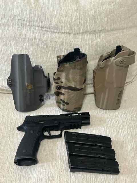 Sig Sauer P320 AXG Pro and Holsters FS / Trade