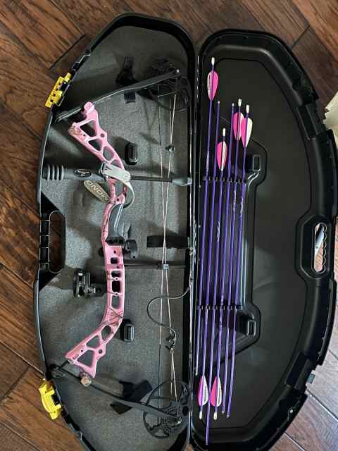 Diamond Infinite Edge Pro LH Compound Bow