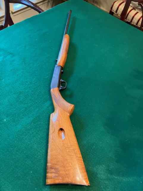 BROWNING 1965 MODEL SA 22 TAKE DOWN RIFLE $800