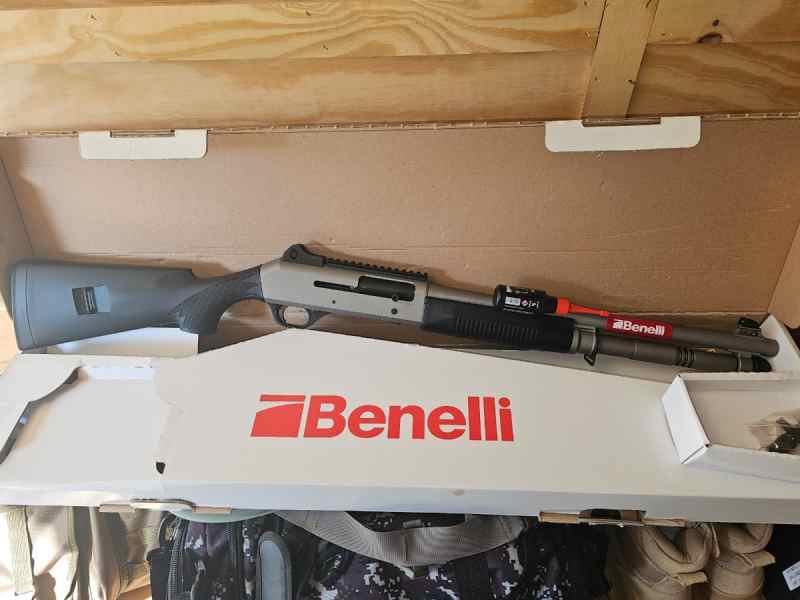 Benelli M4 H20 New never fired (BASTROP)