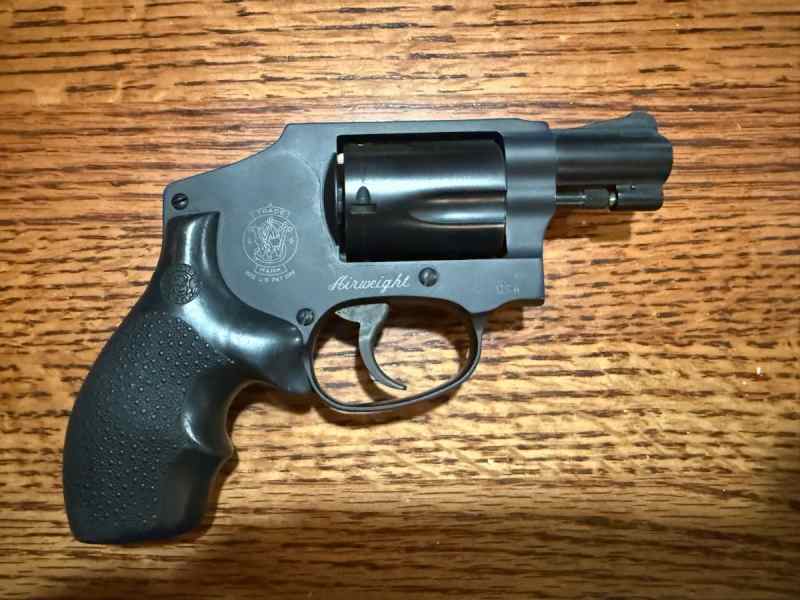 Smith &amp; Wesson 642 Airweight 38spl