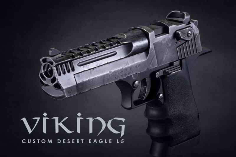 Desert Eagle &quot;Viking&quot; .50AE Special Edition extras