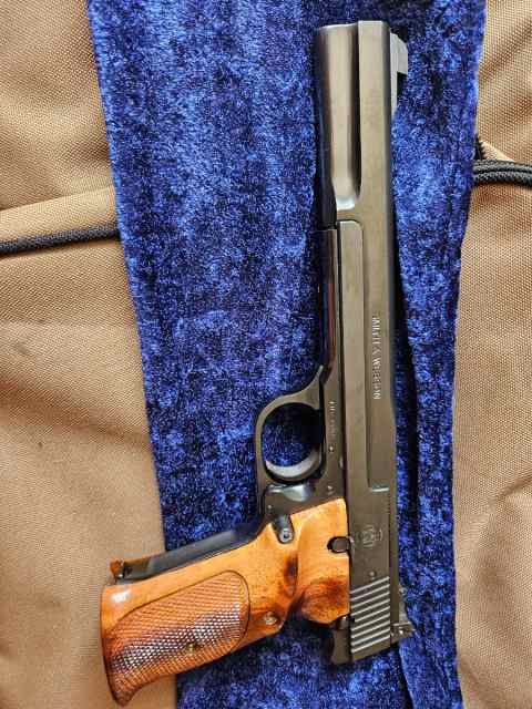 S&amp;W Model 41 serial prefix THC