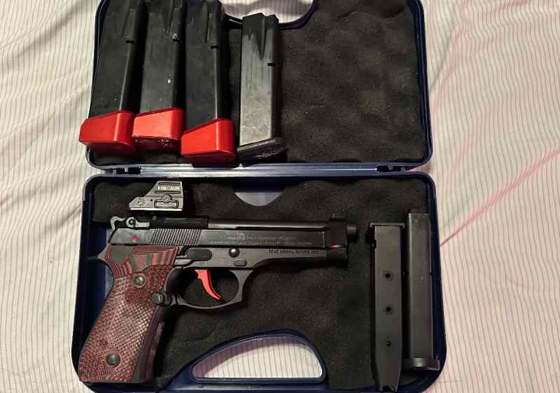 Italian Made Beretta 92fs