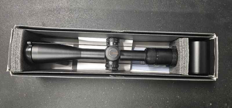 Vortex Viper PST II 5-25x50 FFP, MRAD reticle (