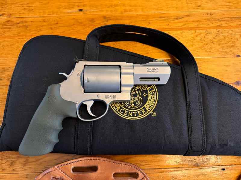 S&amp;W performance Center 3.5” .460 magnum 